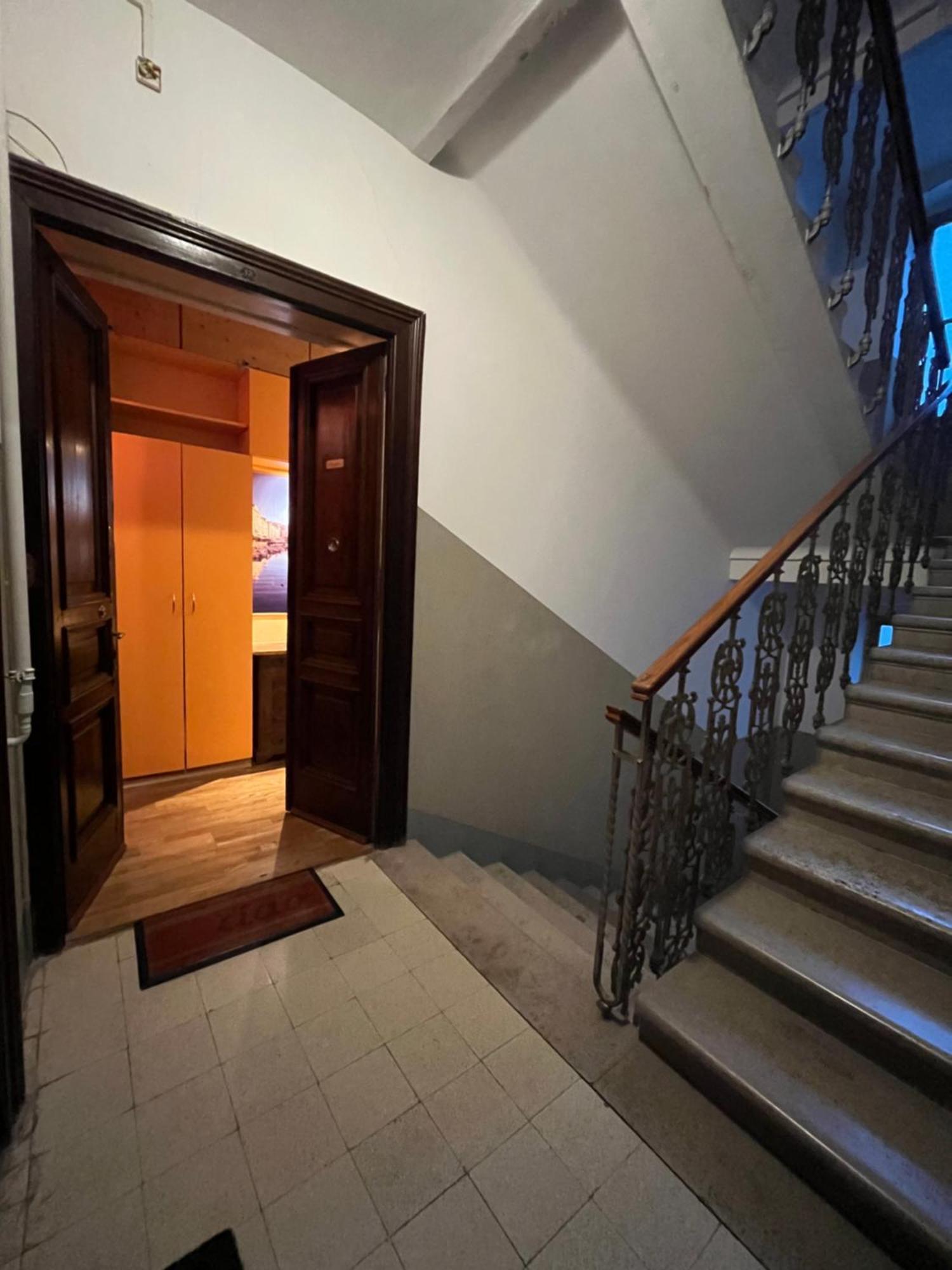 Casa Vacanze Desiderio ตรีเอสเต ภายนอก รูปภาพ